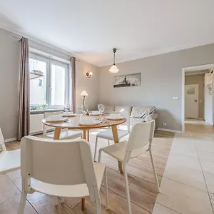  Apartament 17 Polska